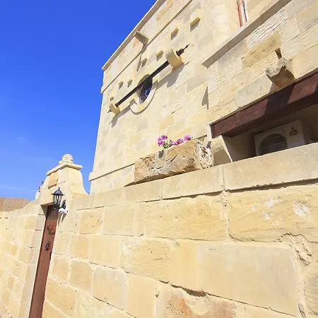 Ta Tumasa Farmhouse * Nadur