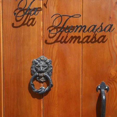 Bed & Breakfast Ta Tumasa Farmhouse *