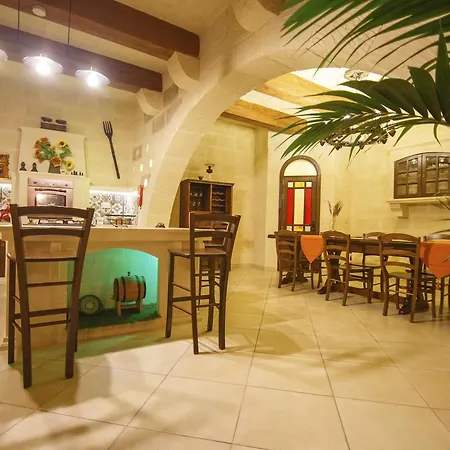 Ta Tumasa Farmhouse * Nadur