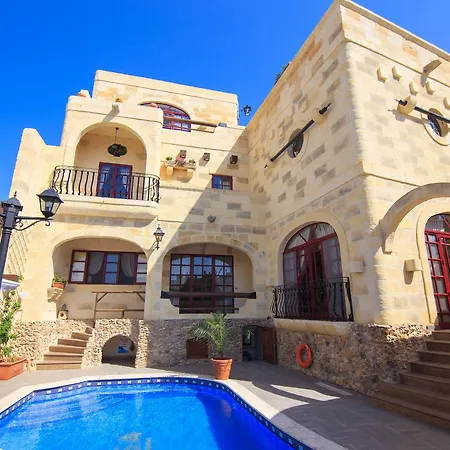 Ta Tumasa Farmhouse * Nadur