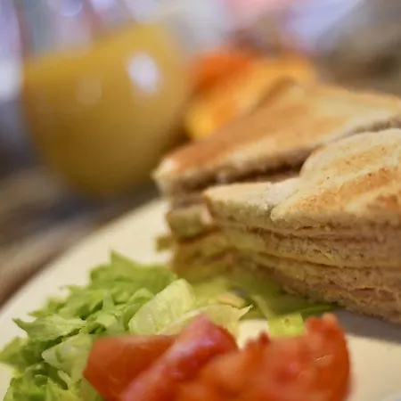 Bed & Breakfast Ta Tumasa Farmhouse