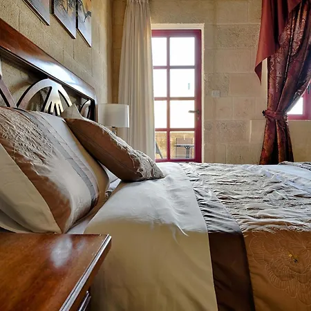 Ta Tumasa Farmhouse * Nadur