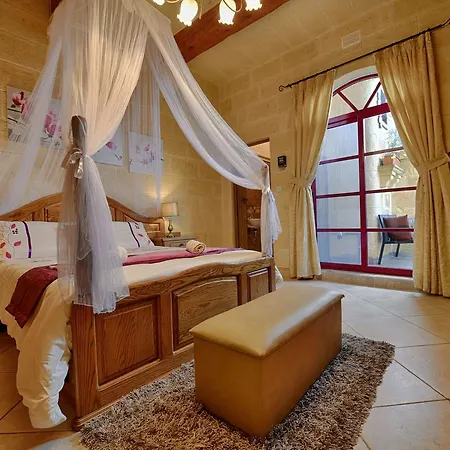 Ta Tumasa Farmhouse *