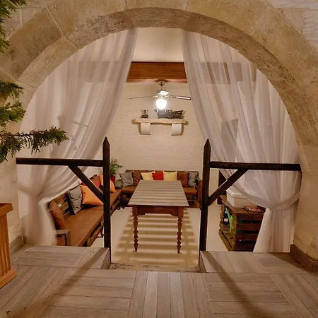 Ta Tumasa Farmhouse * Nadur