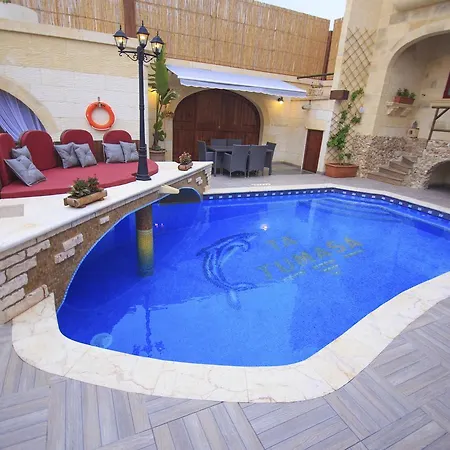 Bed & Breakfast Ta Tumasa Farmhouse *
