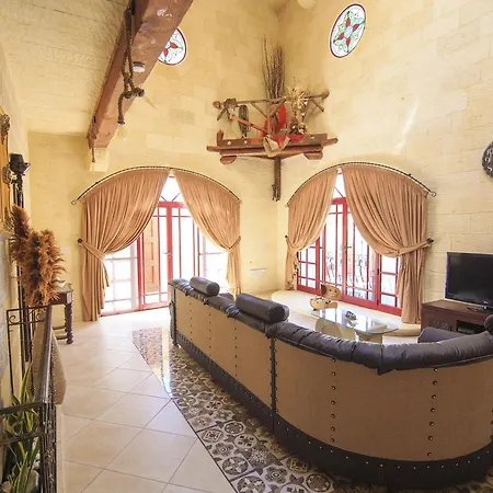 Bed & Breakfast Ta Tumasa Farmhouse *