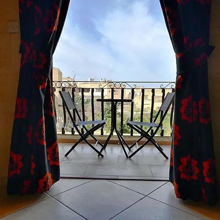 Ta Tumasa Farmhouse * Nadur